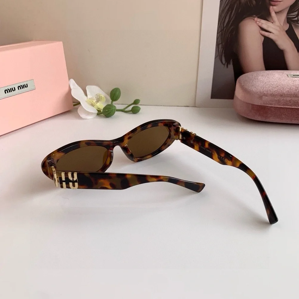 100% Authentic NWT Miu Miu Oval Sunglasses Tortoise Shell Gold Logo - Picture 7 of 8